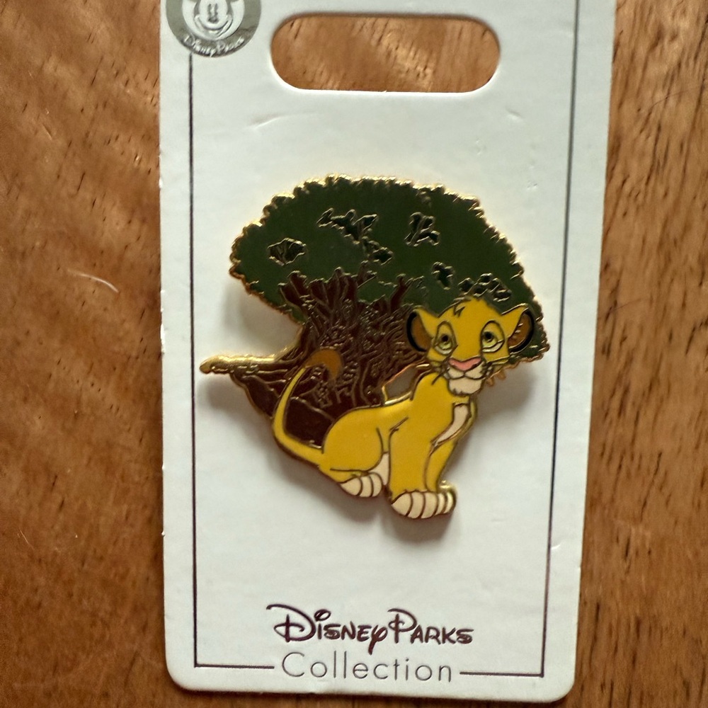 Disney Parks Simba Pin